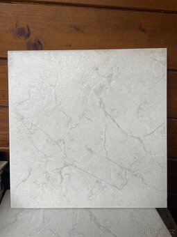 Nástěnné obklady a Desky na podlahu - 4