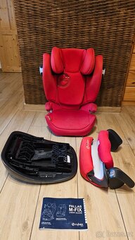 CYBEX Silver Pallas M-Fix 9 měs. - 12 let - 4