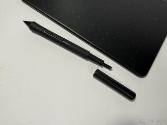 Grafický tablet Wacom Intuos S Bluetooth CTL-4100WL - 4
