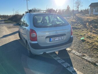 Citroën Xsara Picasso 1.8 - 4