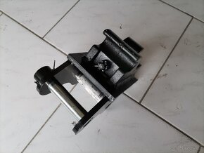 Rychloupínák pro minibagry - 4