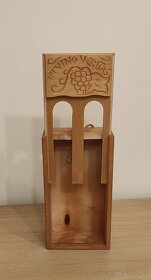 Ozdobná dřevěná krabička na víno/likér - 4