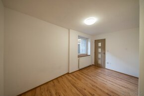 Prodej rodinného domu 57 m²,pozemek 331m². - 4