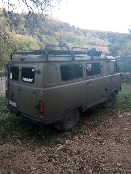 UAZ 452 Buchanka - 4