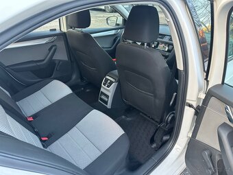 ŠKODA OCTAVIA 3 1.2 63kw 10/2016 naj. 128TKM - 4