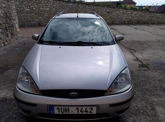 Ford focus combi 1.6 74Kw benzín - 4