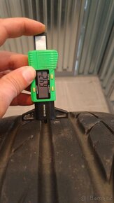 235/40/19 235/40 r19 - 4