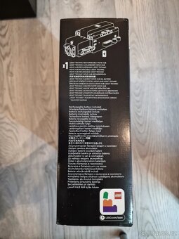 LEGO Technic 42176 - Porsche GT4 e-Performance - 4