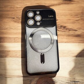 Nové obaly na iPhone 13 PRO - 4