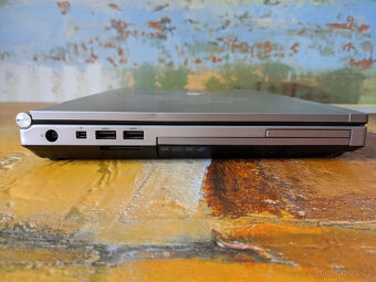 HP EliteBook 8460p, i5, 8, 256 - 4