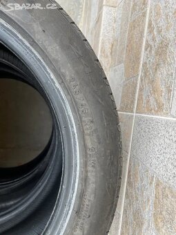 Pneu Pirelli 245/45 R17 LEVNĚ - 4