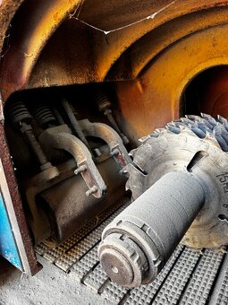 Rozmítací pila Tos PKSN 32 A - 4