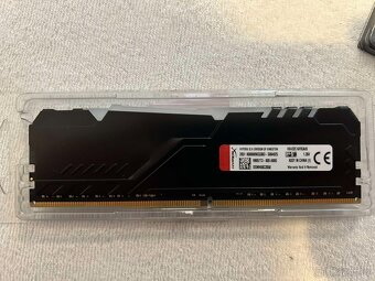 DDR4 Kingston/Corsair - 4
