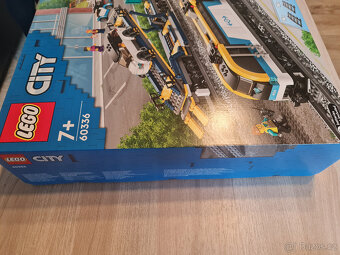 LEGO® City 60336 Nákladní vlak + dárek - 4
