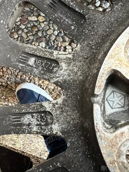 Zimní sada alu kol orig. Chrysler s pneu Michelin. - 4