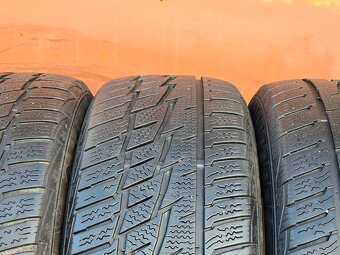 Zimní Matador 215/60/16XL - 4