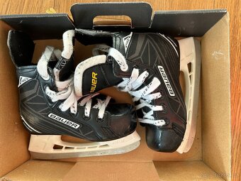 Dětské brusle Bauer 29,5 EU v perfektním stavu - 4