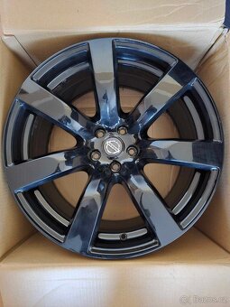 Originální alu disky Nissan GT-R R20 - 4