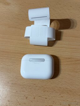 Airpods pro 3 - 4