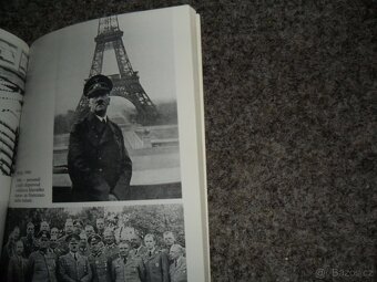 politická literatura - Hitler, Doznání, Kdo je kdo, Útěk - 4
