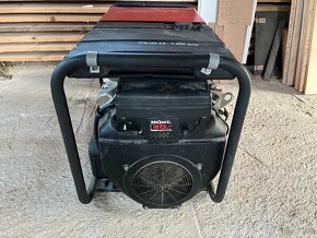 Profi elektrocentrála Honda Pramac 12kwa elektrický startér. - 4