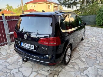 Volkswagen Sharan, 2.0 TDI 103 KW DSG HIGHLINE 2 sady kol - 4