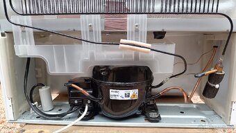 Vestavná lednice s mrazákem Gorenje - 4