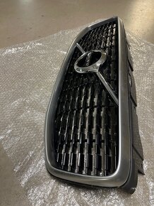 Volvo XC60 II maska - 4