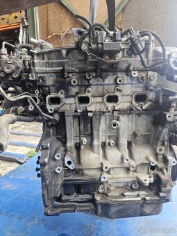 Motor Toyota Corolla Verso 2.2 130 kW - 4