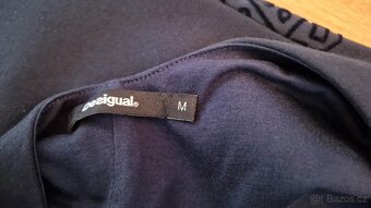 Jako N.O.V.É. šaty DESIGUAL vel.: S/M - 4