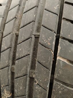 205/60r16 - 4