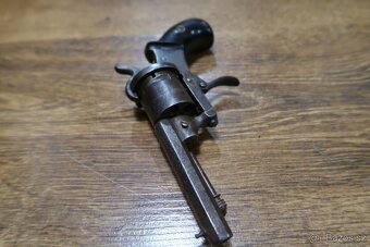 Predám Historický Revolver LEFAUCHEUX 7mm - 4