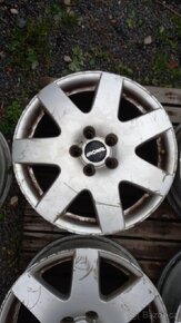 Alu kola 5x112 7Jx17 ET37 - 4