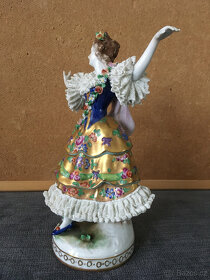 Porcelánová soška - panenka -Volkstedt - 4