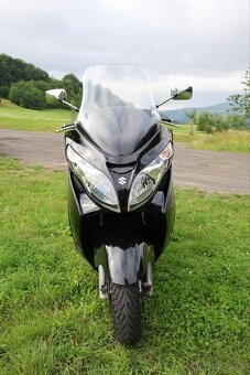 Suzuki Burgman AN400 - 4