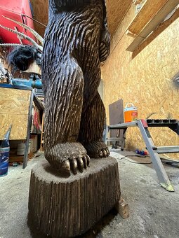 Dřevěné sochy do zahrady socha medvěda - 4