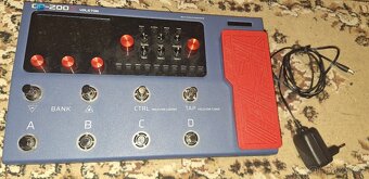 PRODÁM KYTAROVÝ MULTIEFECT VALETON CP-200X - 4