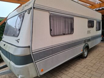 Fendt 530 - poschodová posteľ - 4