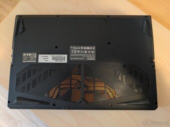 Herní notebook i5 rtx 4060 Gigabyte G5 KF - 4