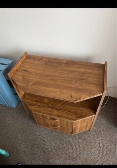 Skříňka a televizní skříňka - 4