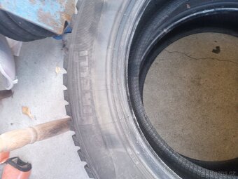 Pirelli Winter 185/60r15 - 4