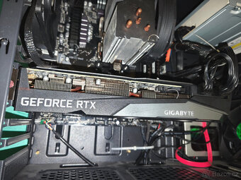 Grafická karta Gigabyte RTX 3070 - 4