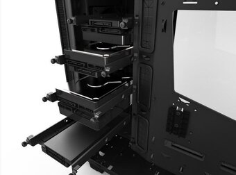 NZXT h440 - 4