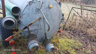 Cisterna na vodu - fekál - 4