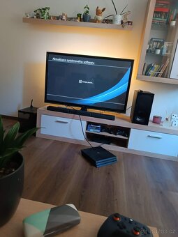 PS4 PRO 1TB + PSVR + 2x MOVE - 4