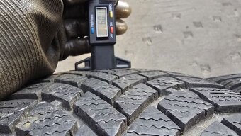 Zimní pneu 205/55/17 Bridgestone - 4