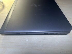 Notebook HP ZBook 15 G5  i7 8850H 2.6 GHz, 32 GB RAM, 512 GB - 4