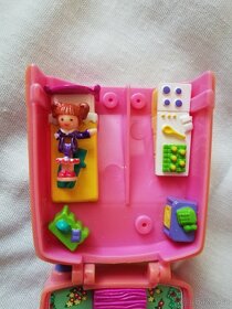 Sada - mini Polly Pocket rozkládací domeček s panenkami - 4