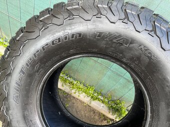 Prodám jednu ofroud pneumatiku BFGoodrich All Terrain T/A K - 4
