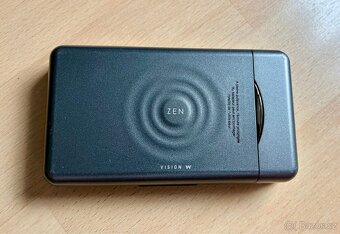 Creative Zen Vision W 30GB i pro fotografy - 4